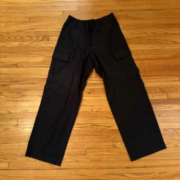 Uniqlo Wide Straight Cargo Pants Size S - Picture 2 of 7